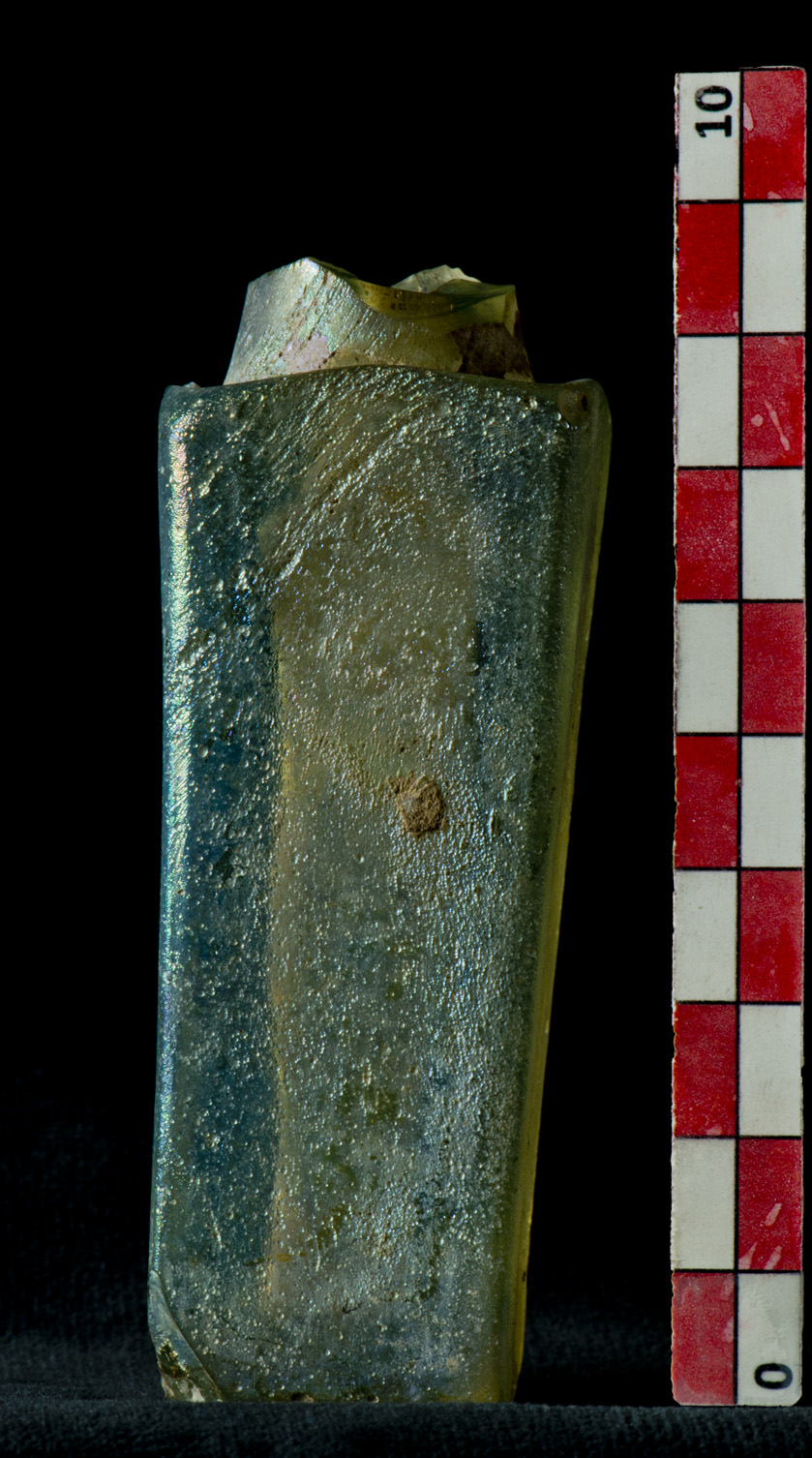 bottiglia/ mercuriale, corpo a sezione quadrata, Isings 84 di Hyla (officina) - ambito romano, medio imperiale (metà/ fine I-III)