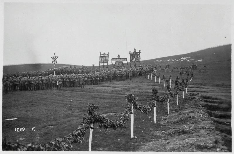 Veneto - Puffele - altipiani - genio - 13° corpo d'armata - festeggiamenti - soldati - generali - Sani - 1918 (positivo) di Marzocchi, Luigi (primo quarto XX)