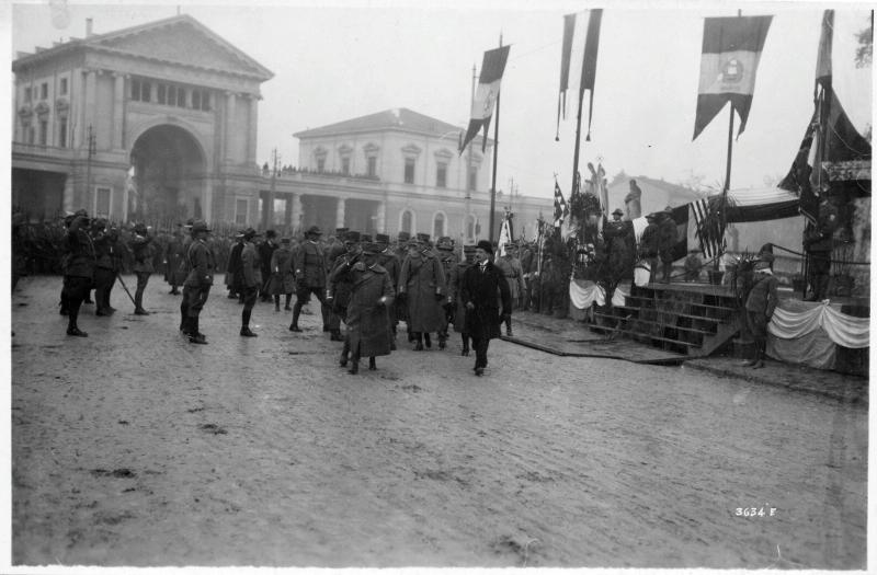 Padova - Cerimonia - Giuramento - Re - Autorità - Soldati - 1918 (positivo) di Marzocchi, Luigi (primo quarto XX)