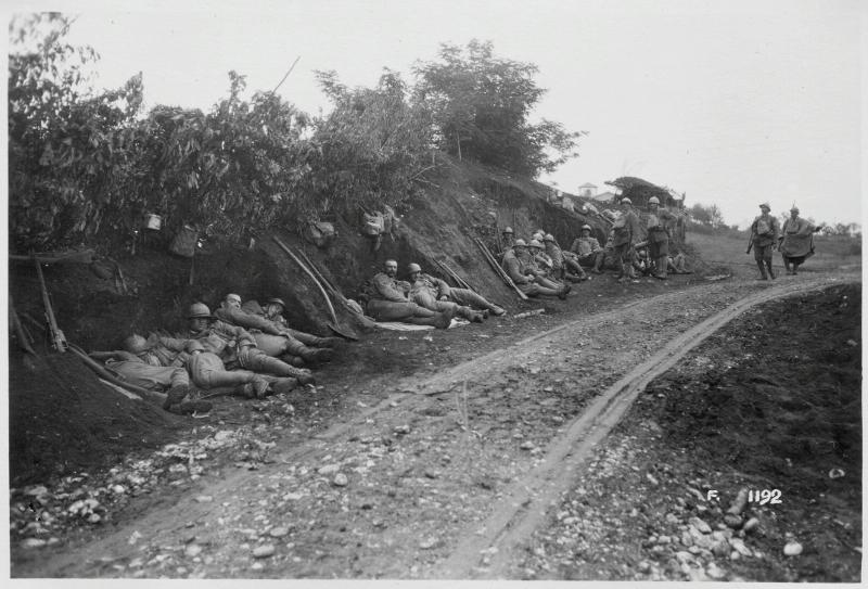 Montello - offensiva austriaca - rincalzi - 1918 (positivo) di Marzocchi, Luigi (primo quarto XX)
