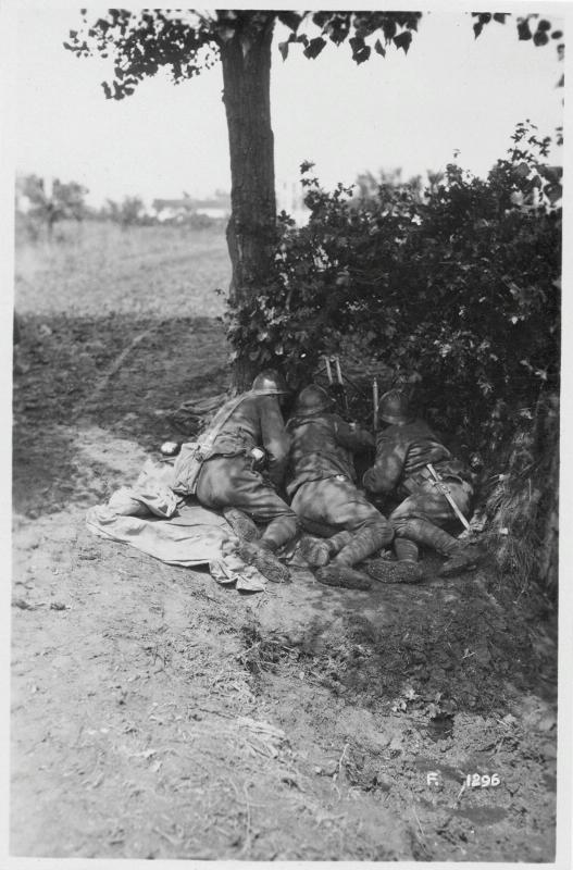soldati italiani - mitragliatrice - agguato - 1918 (positivo) di Marzocchi, Luigi (primo quarto XX)