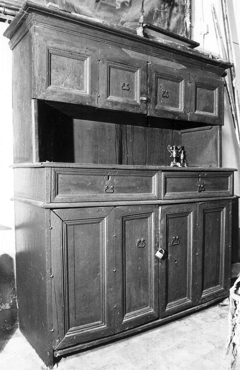 mobile da sacrestia, opera isolata - bottega calabrese (metà sec. XIX)