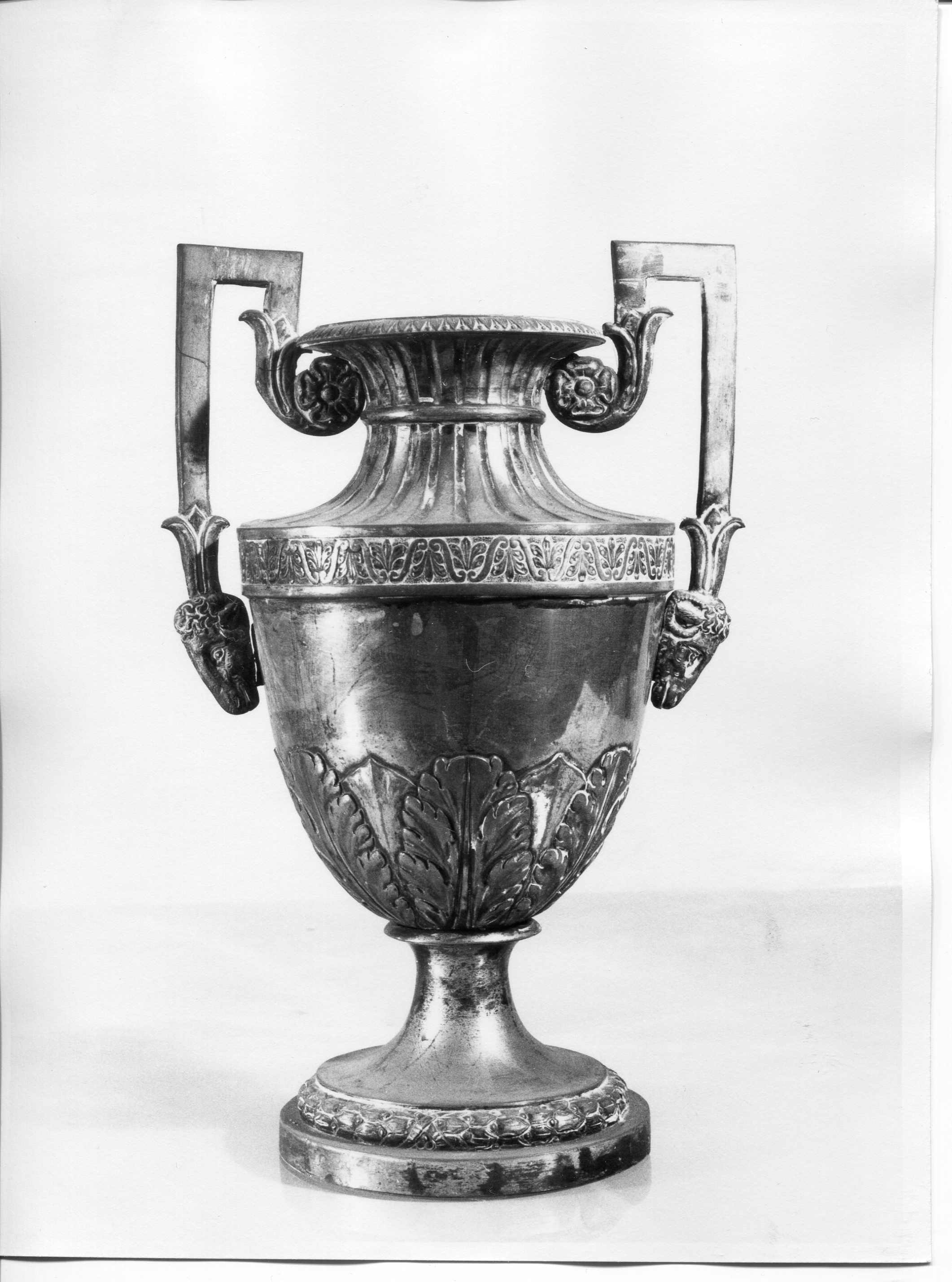 vaso d'altare, serie - manifattura lombarda (inizio sec. XIX)