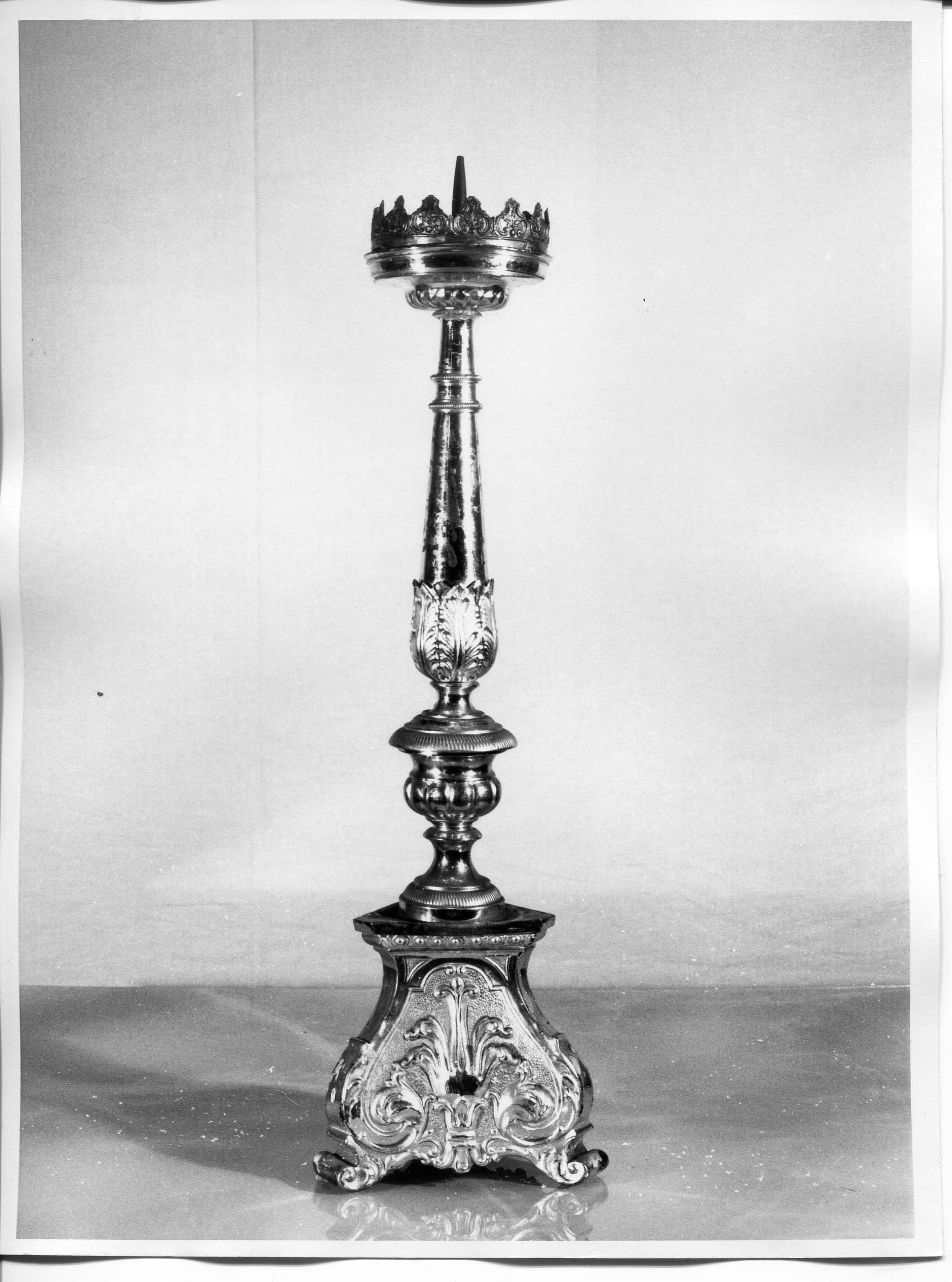 candeliere d'altare, serie - manifattura lombarda (seconda metà sec. XIX)