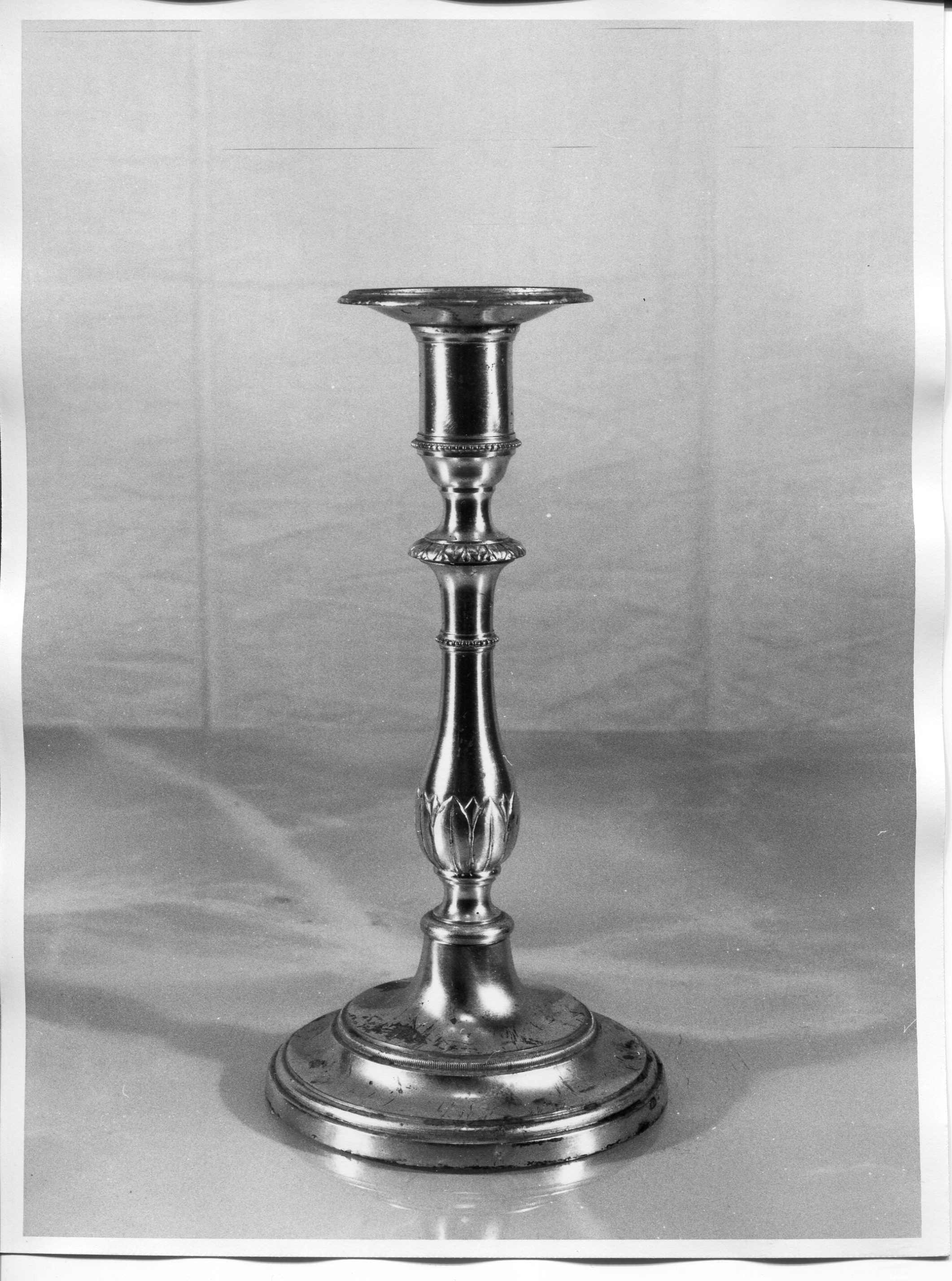 candeliere d'altare, serie - manifattura lombarda (terzo quarto sec. XIX)