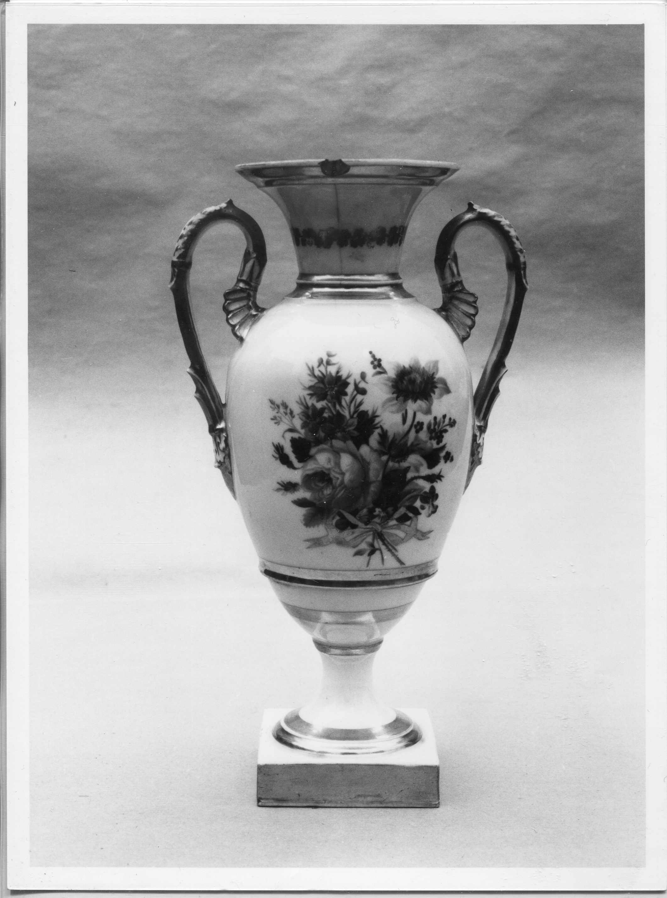 Bouquet di fiori (vaso, opera isolata) - manifattura lombarda (inizio sec. XIX)