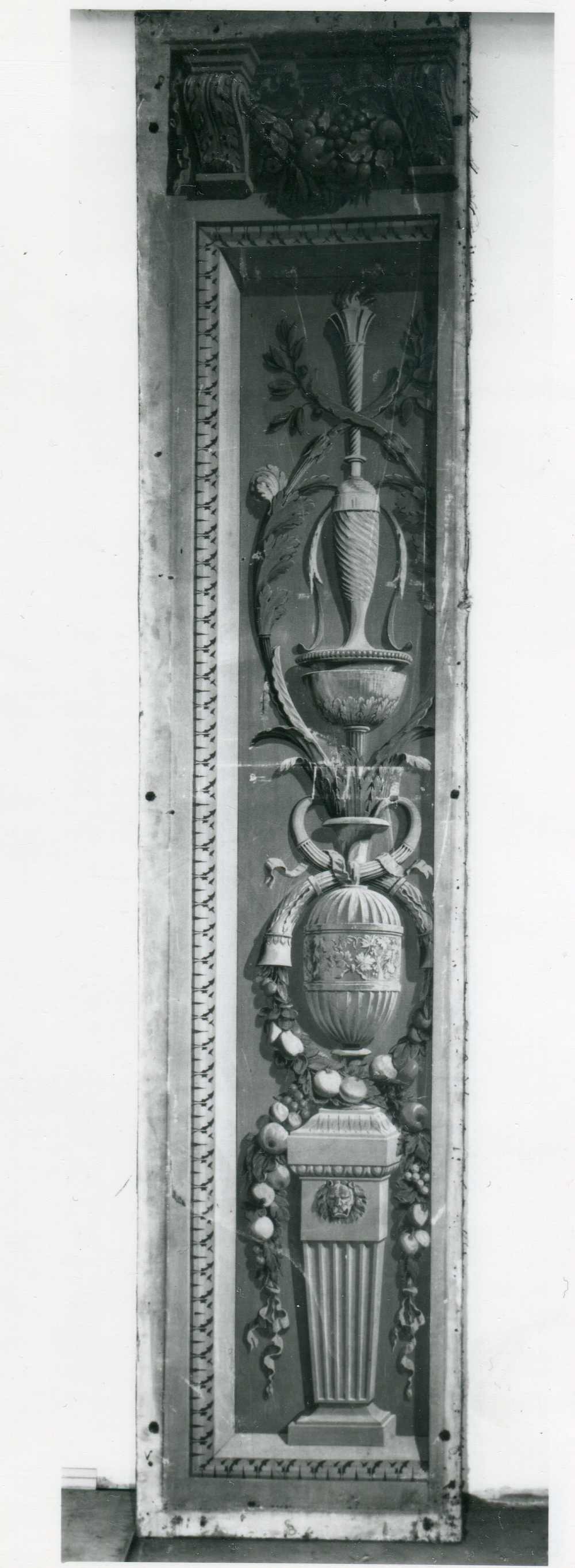 motivi decorativi a candelabra e vegetali (dipinto, elemento d'insieme) di Levati Giuseppe (sec. XVIII)