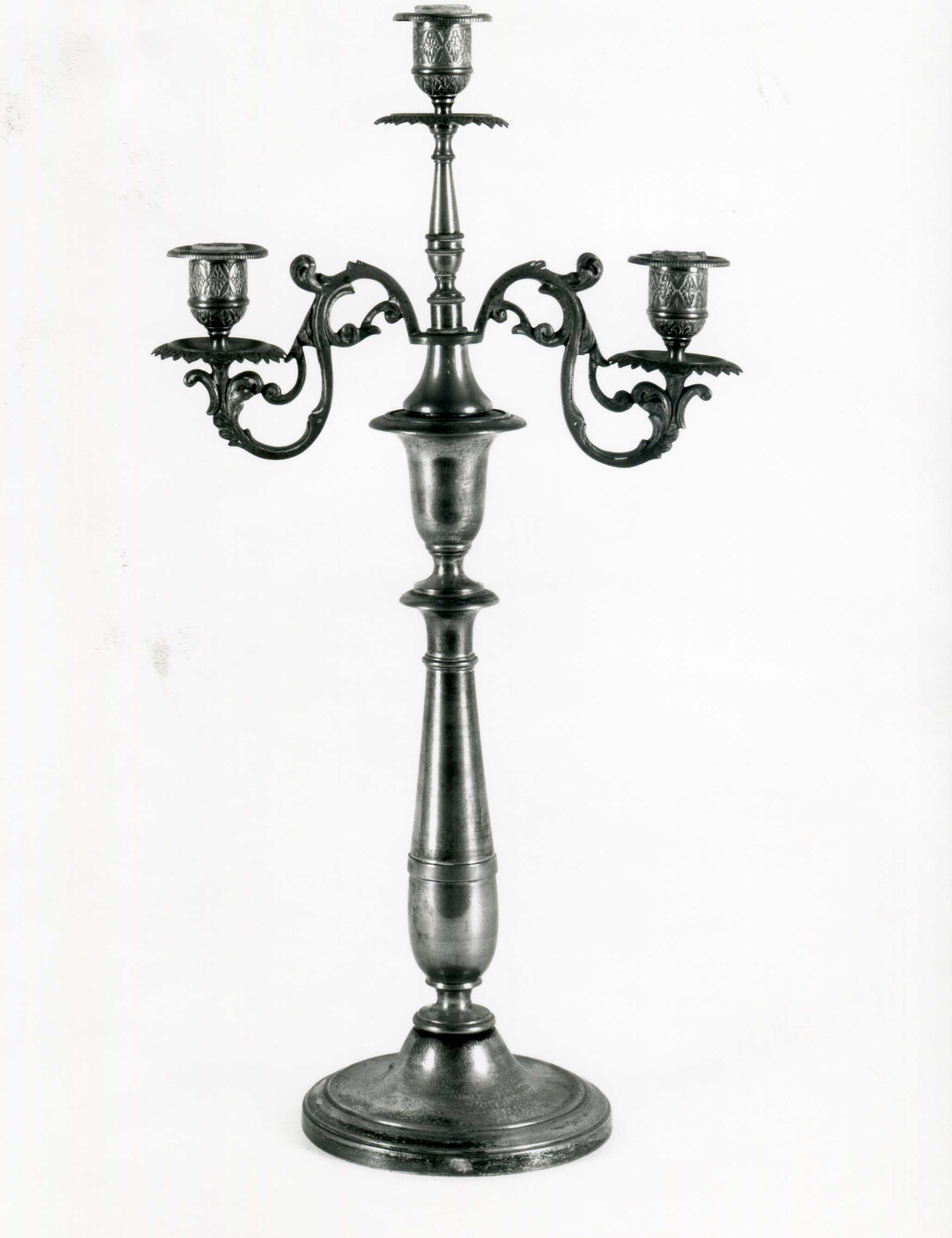 candelabro a tre bracci, serie - manifattura italiana (seconda metà sec. XIX)