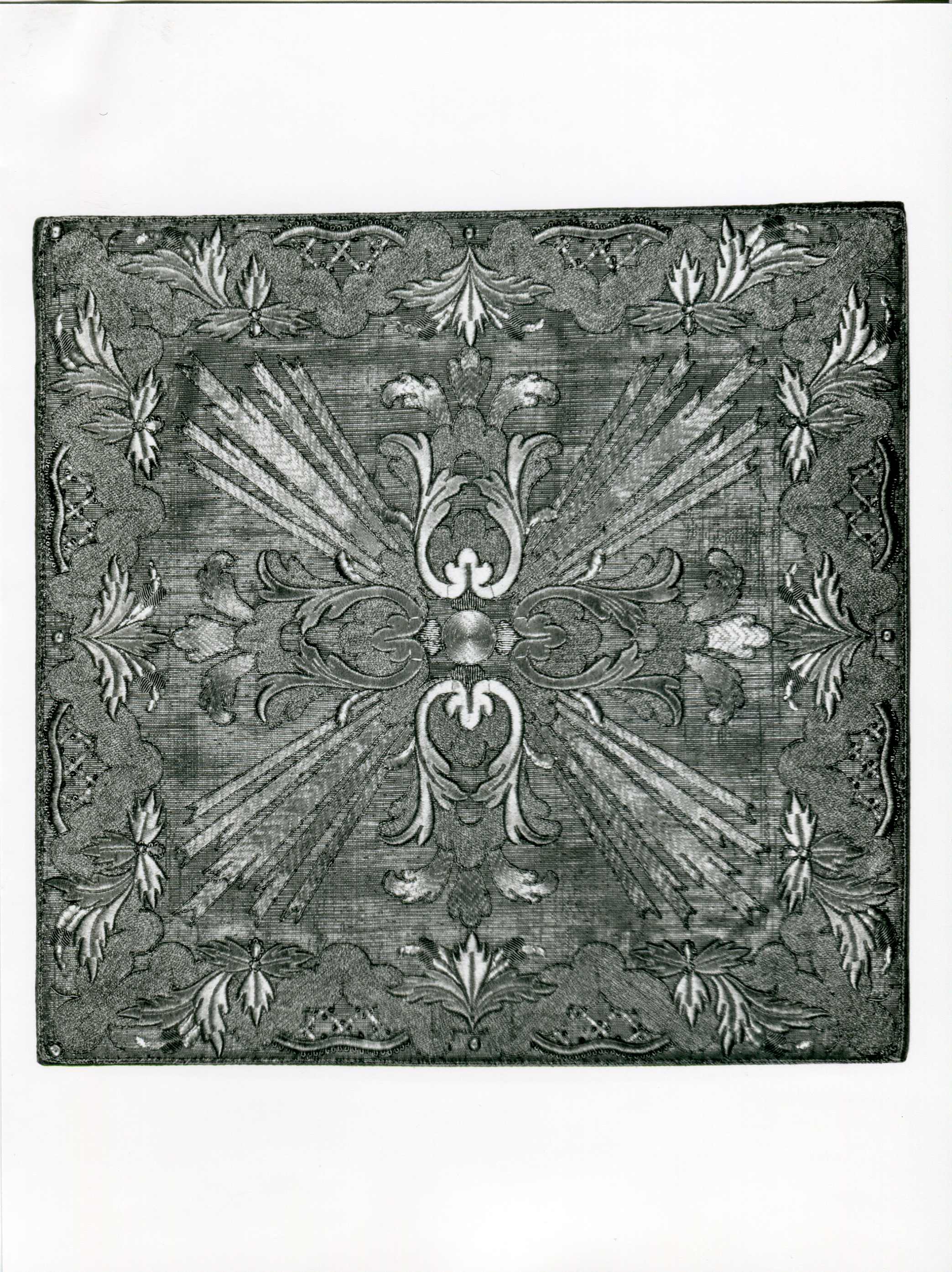 borsa del corporale, opera isolata - manifattura lombarda (metà sec. XVIII)