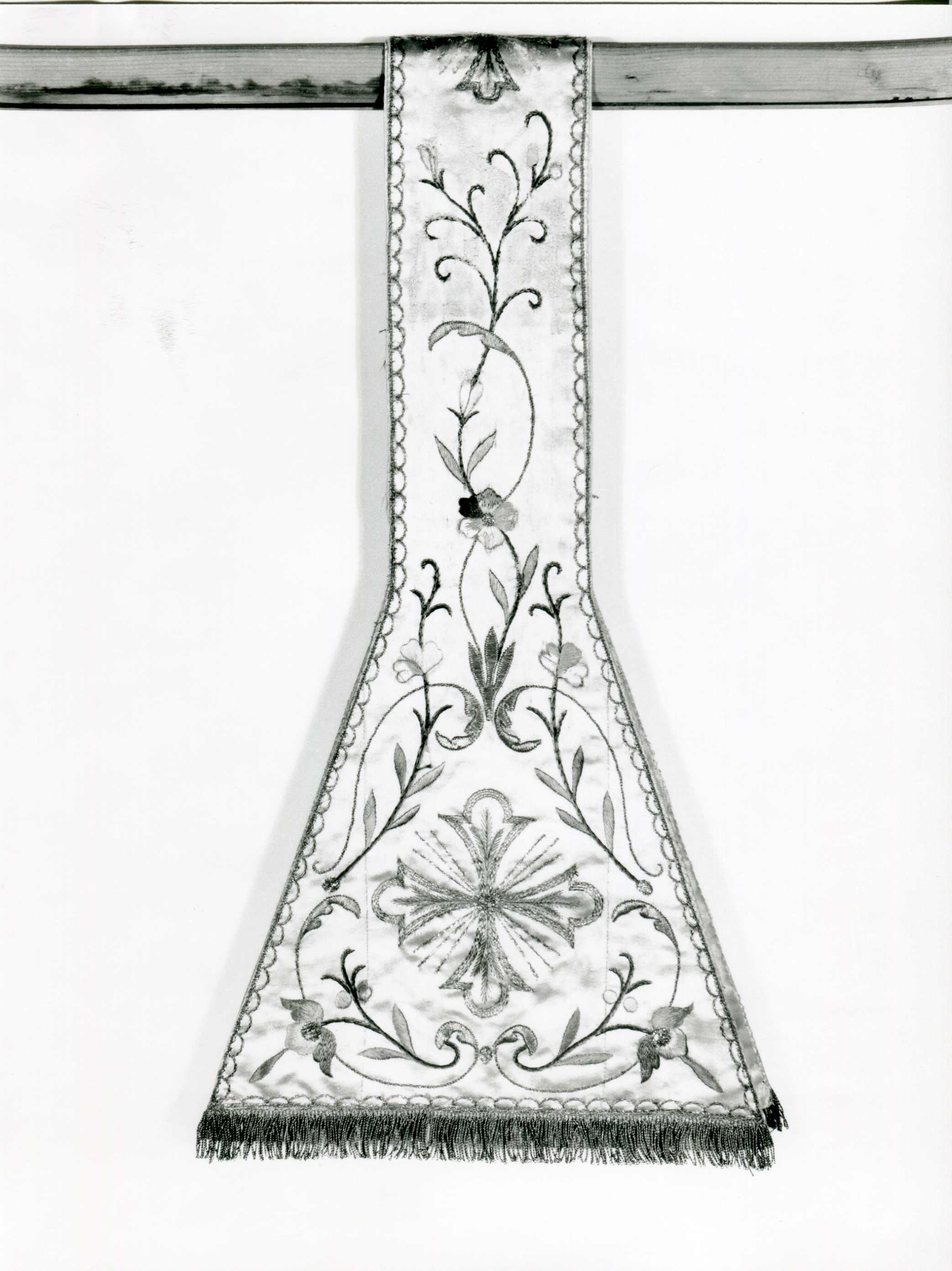 manipolo, opera isolata - manifattura lombarda (seconda metà sec. XIX)