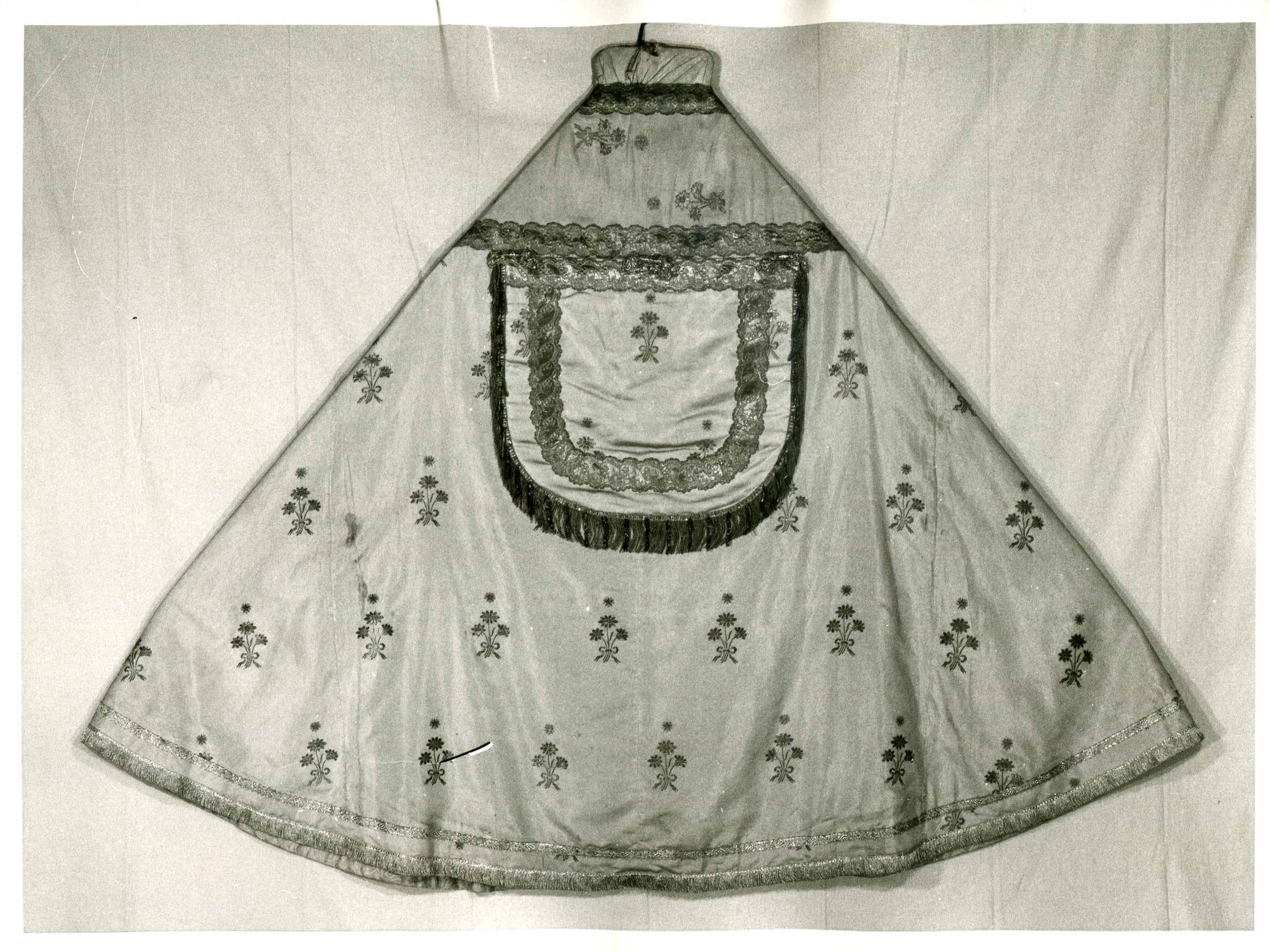 piviale, opera isolata - manifattura lombarda (seconda metà sec. XIX)