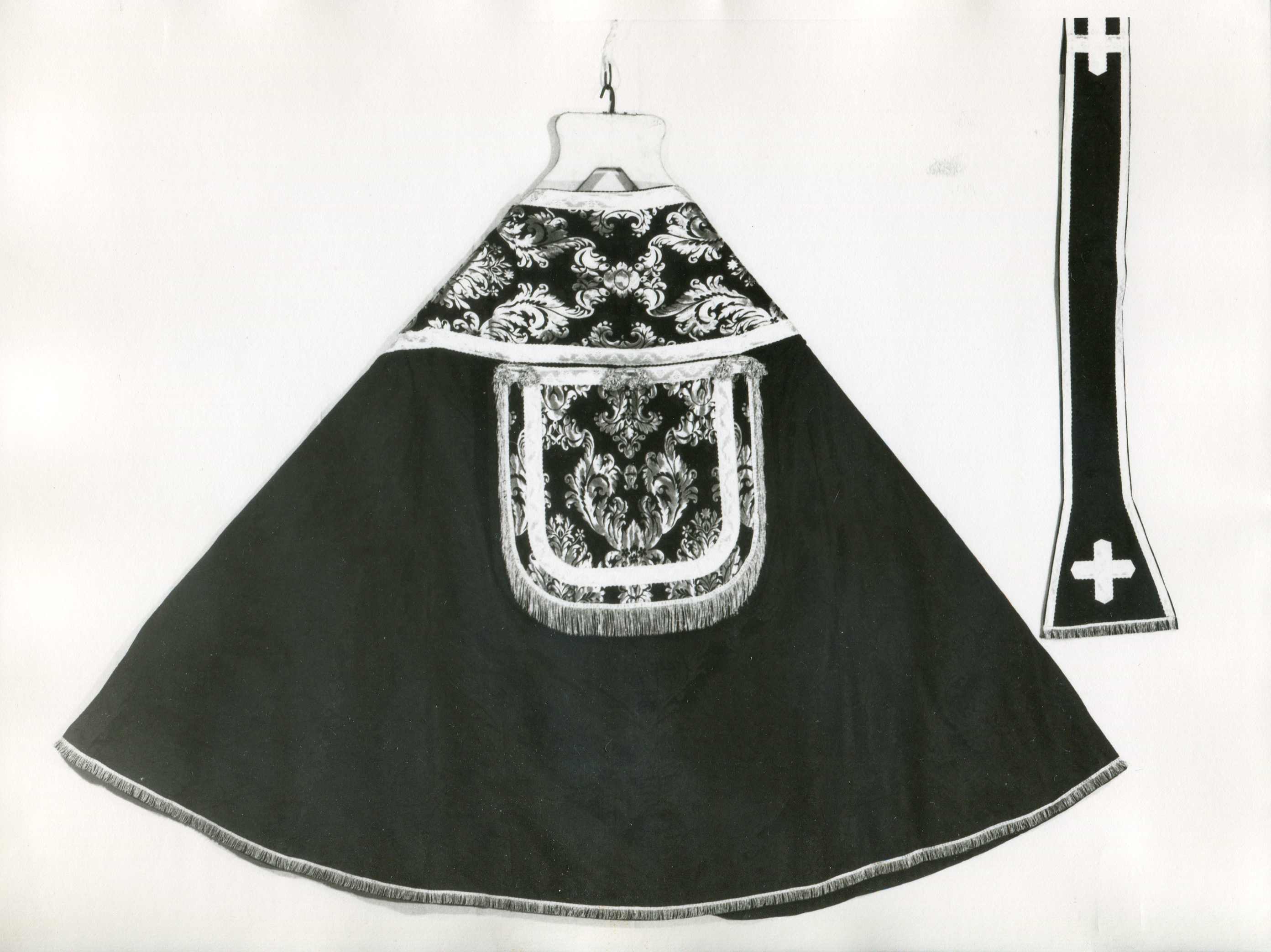 stola, opera isolata - manifattura lombarda (primo quarto sec. XX)