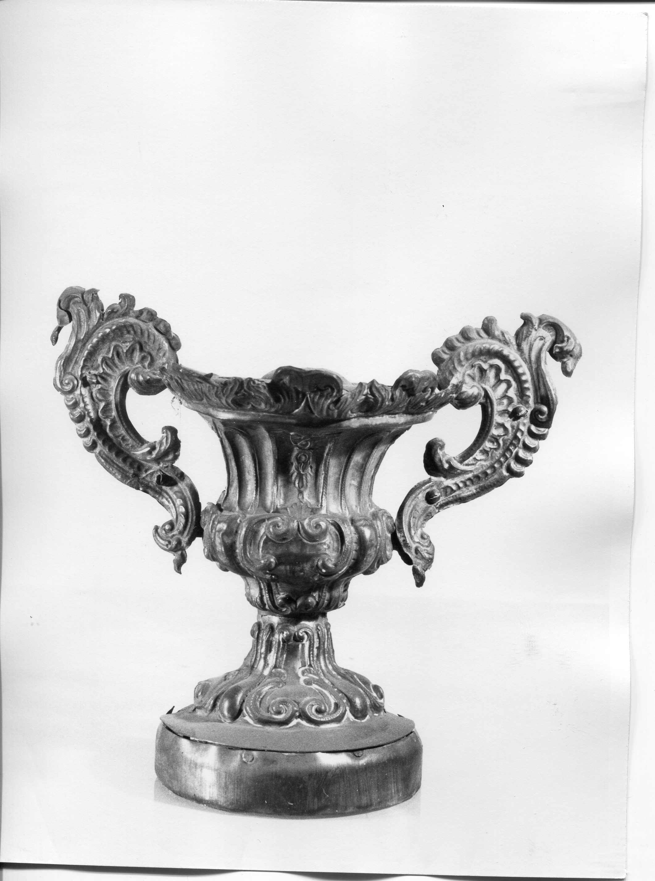 vaso d'altare, serie - manifattura lombarda (ultimo quarto sec. XVIII)