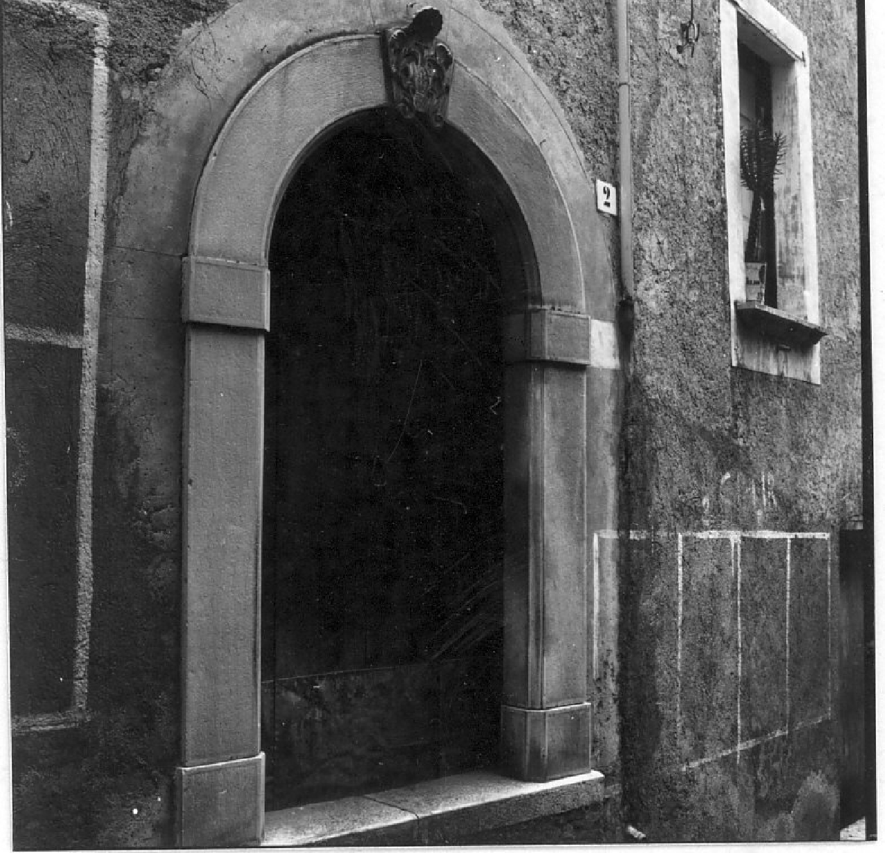 portale - bottega Italia meridionale (sec. XVIII)