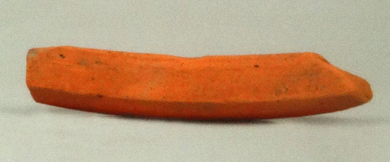 Piatto/ frammento, Hayes 61 - produzione africana (sec. IV - V d.C)