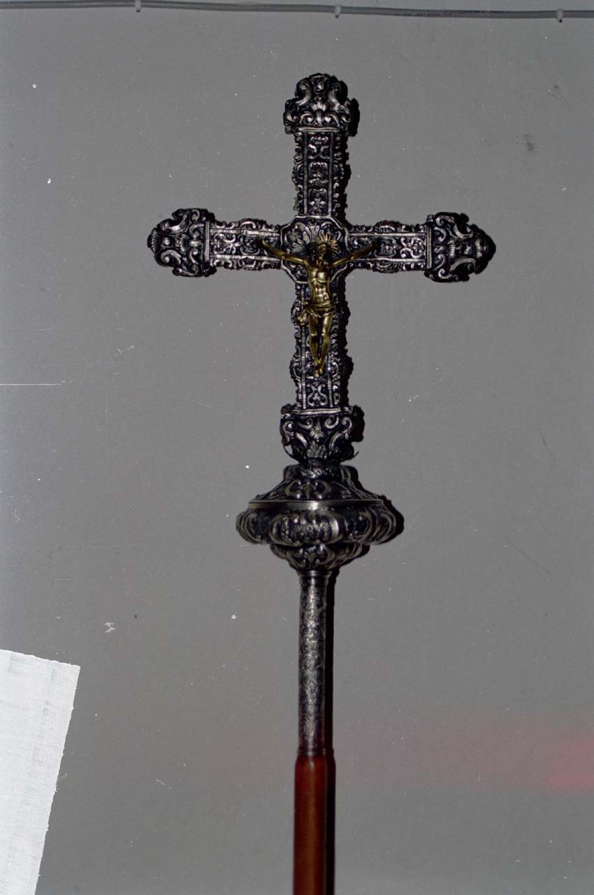 Croce processionale