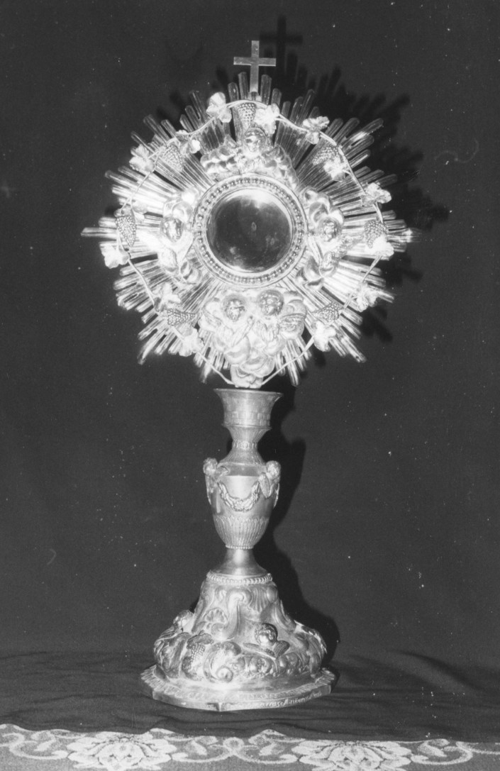 Ostensorio