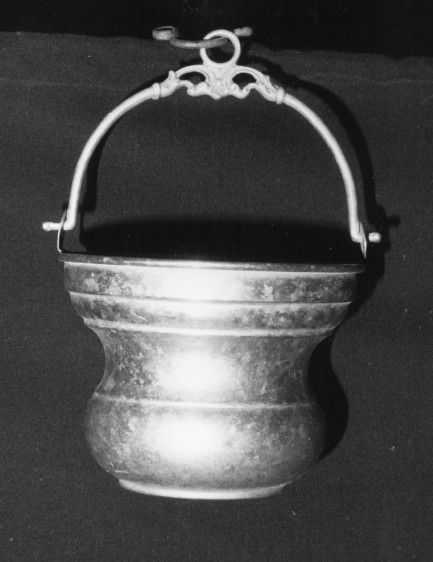 Secchiello per l'acqua benedetta