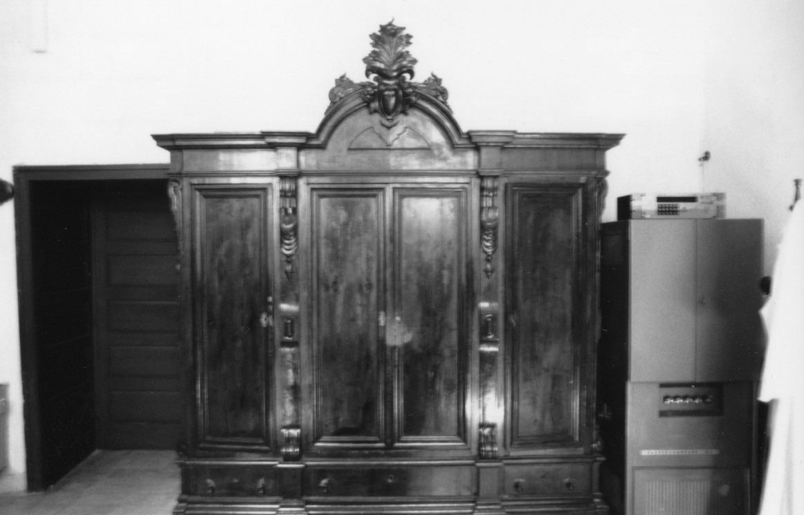 Armadio da sacrestia