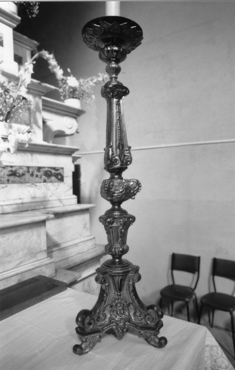 Candeliere, serie