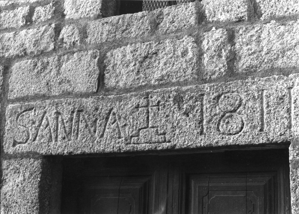 Architrave di portale