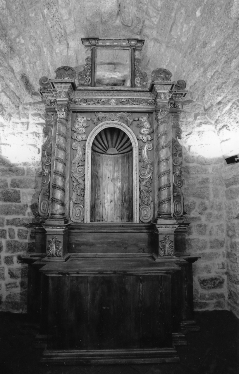 Altare
