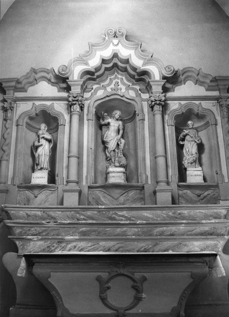 Altare