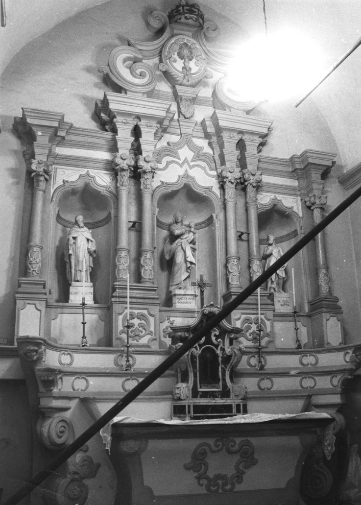 Altare