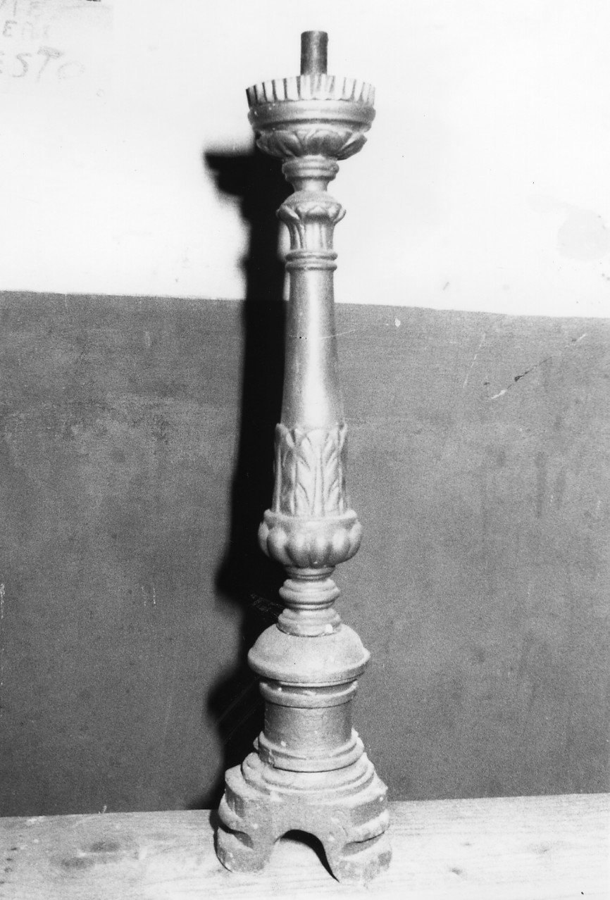Candeliere, serie