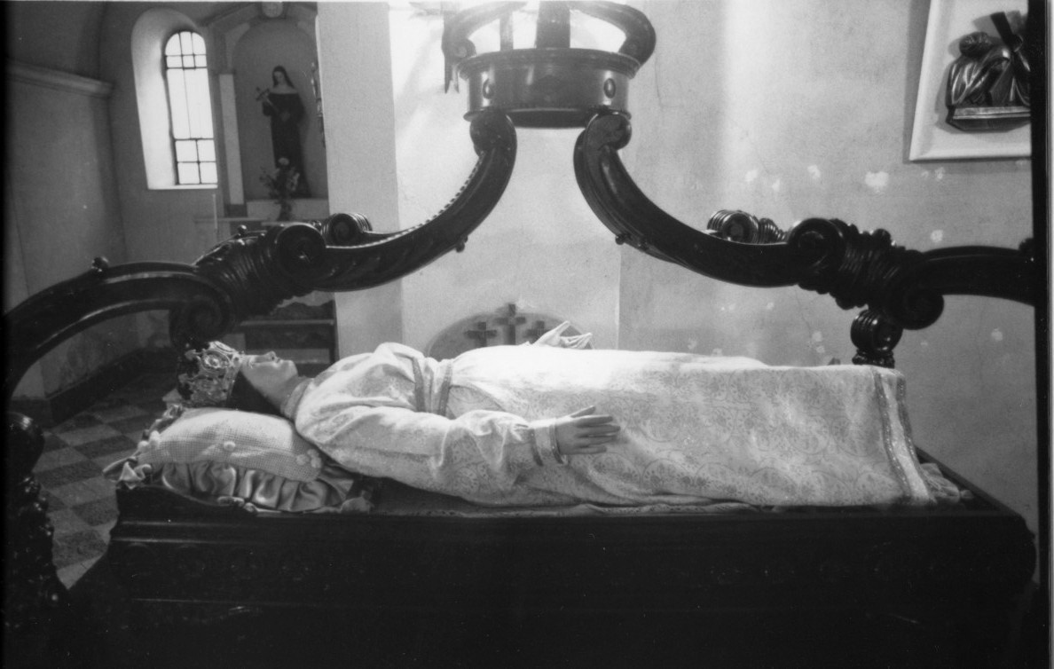 Madonna assunta (manichino)