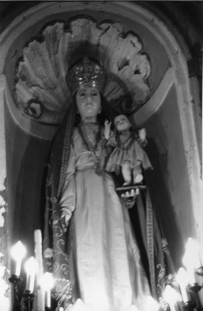 Madonna delle grazie, madonna con bambino (statua)