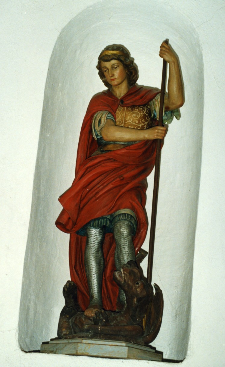 San giorgio uccide il drago (statua)