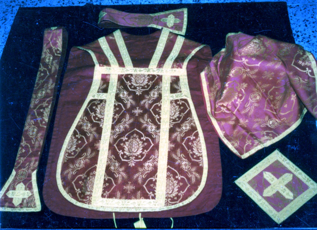 Paramento liturgico, insieme