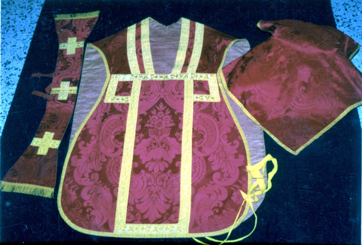 Paramento liturgico, insieme