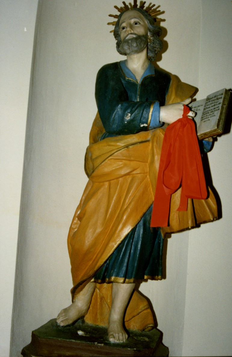 San pietro apostolo (statua)