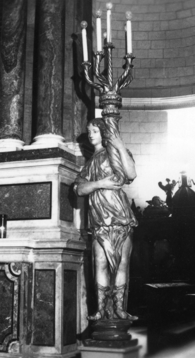 Angelo reggitorcia (scultura)