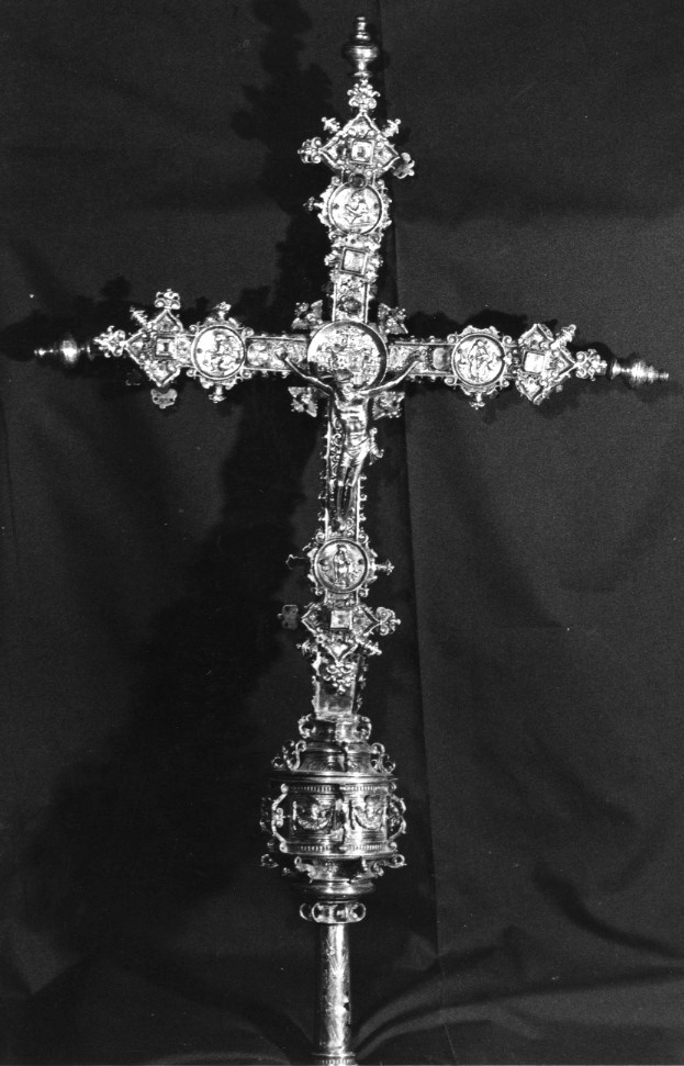 Croce processionale