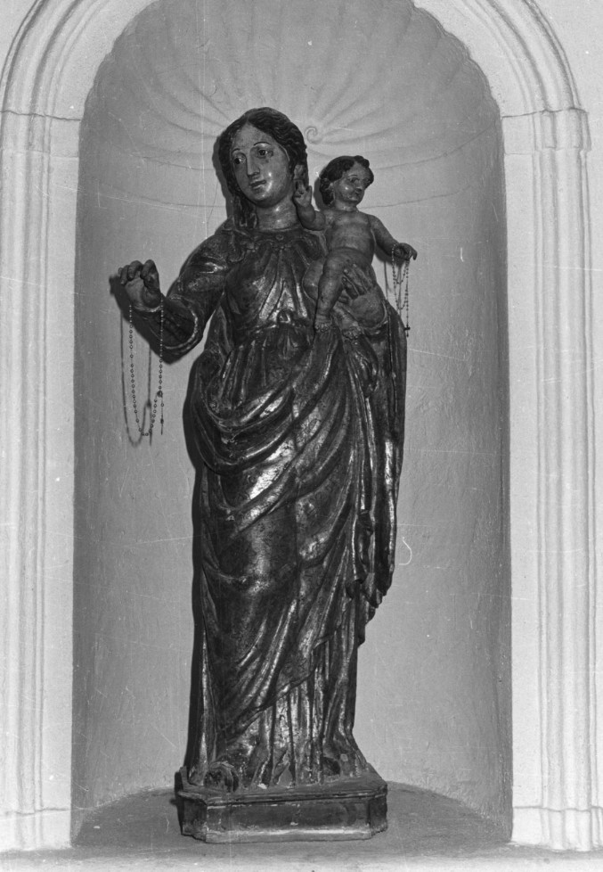 Madonna del rosario (scultura)