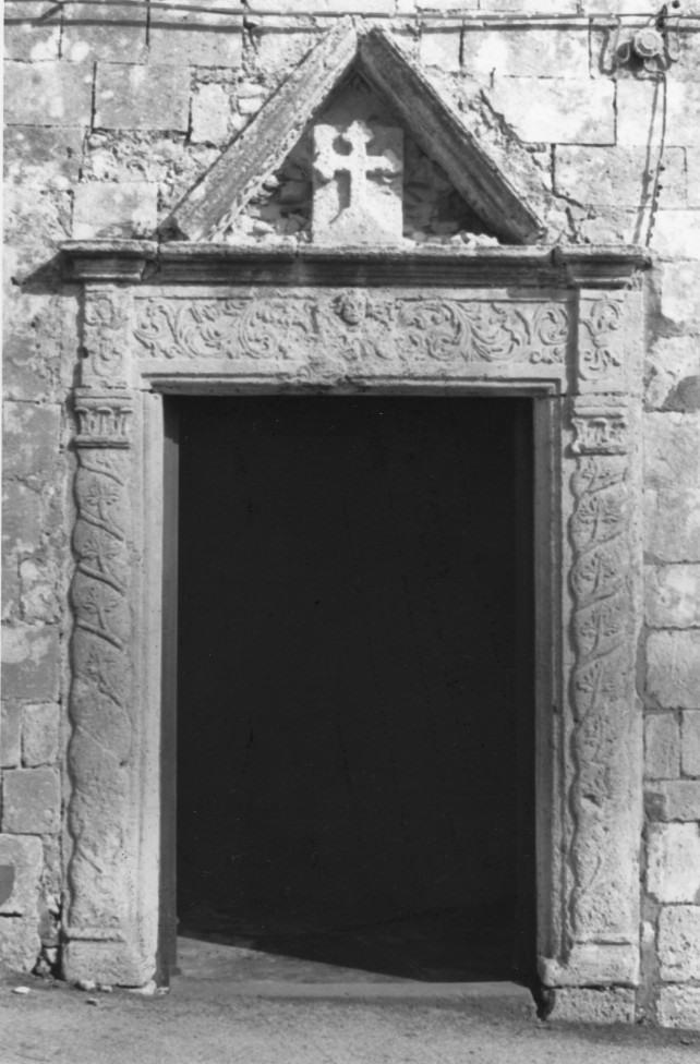 Portale architravato