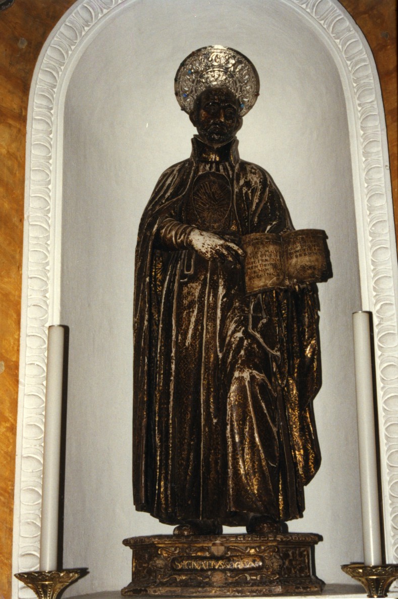 Sant'ignazio di loyola (statua)