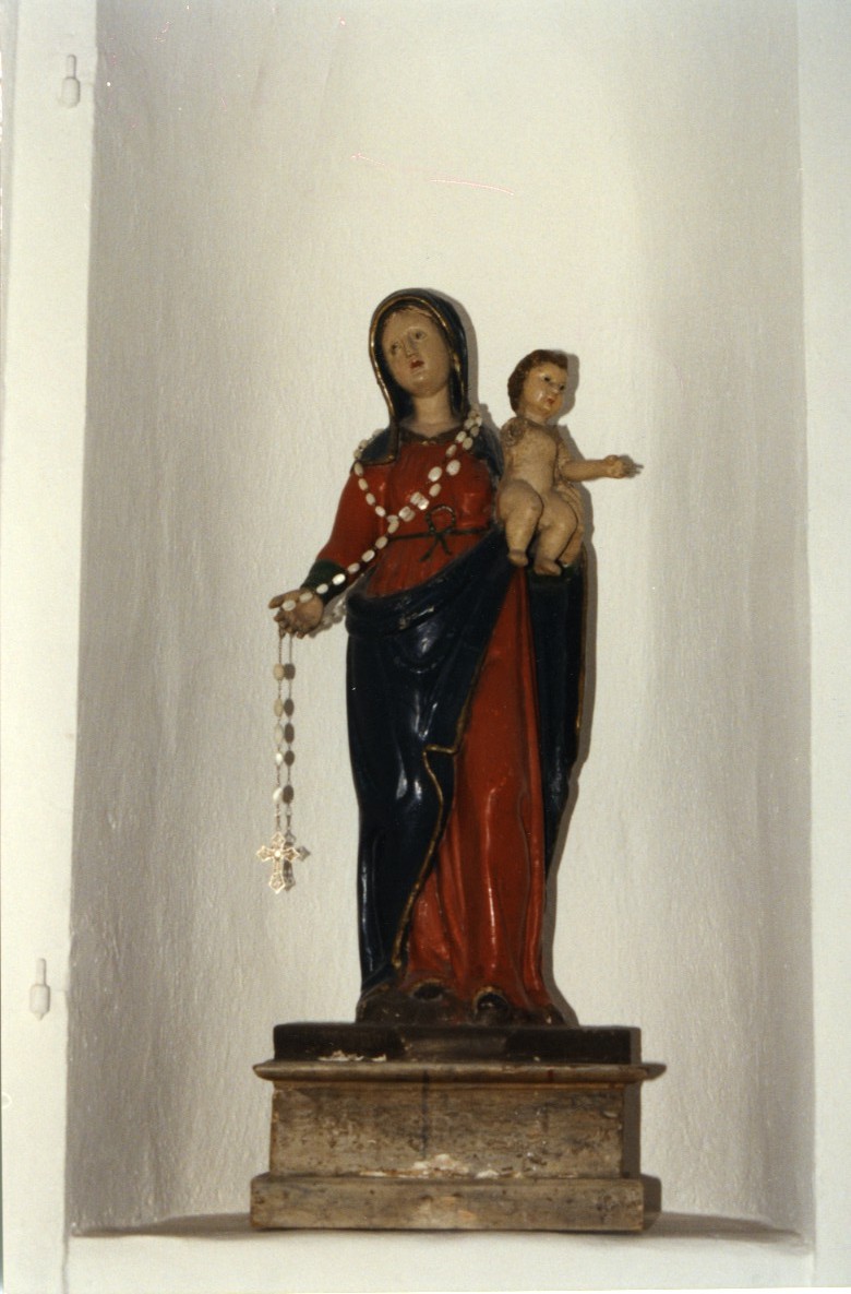 Madonna del rosario (statua)