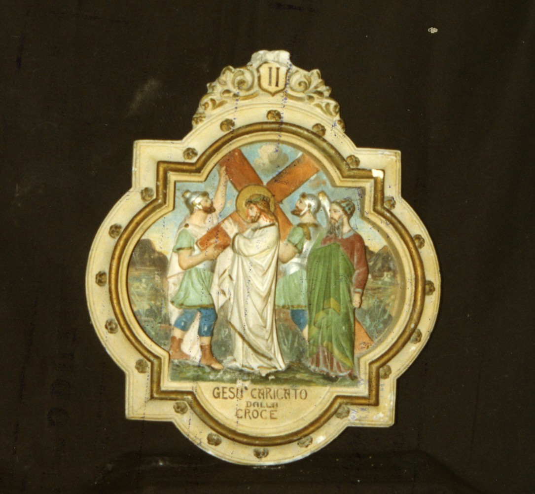 Stazione ii: gesù caricato della croce (via crucis, ciclo)