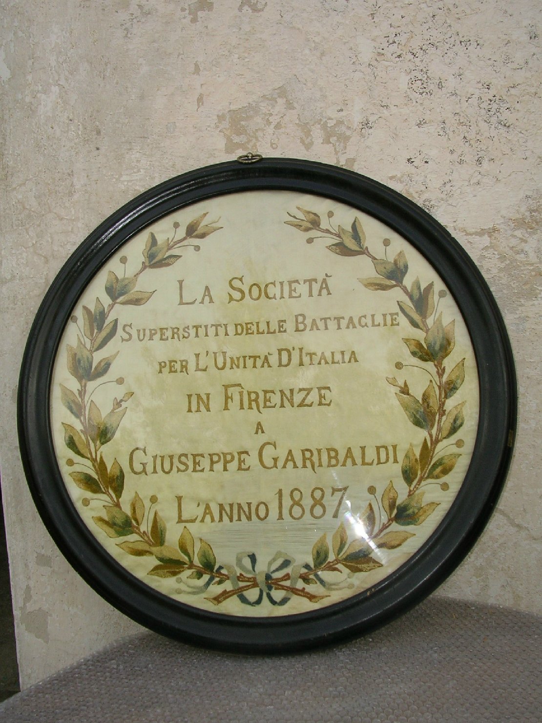 Decorazione a ricamo, oggetti commemorativi