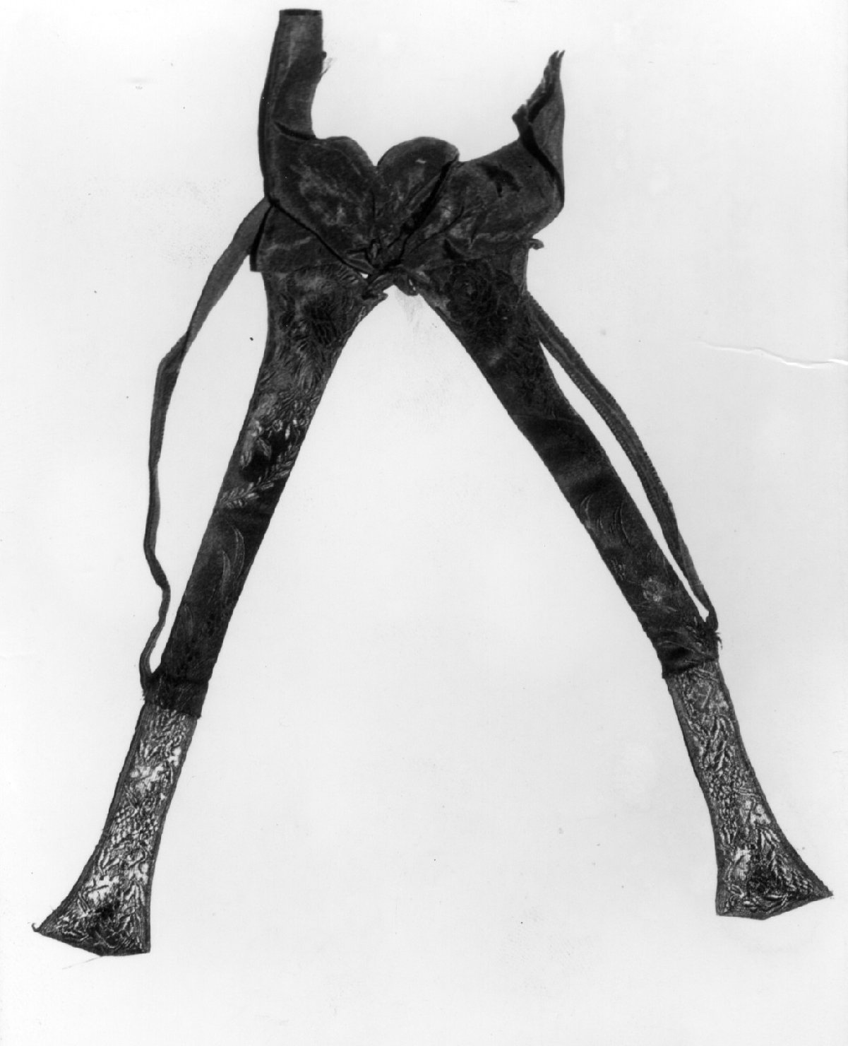 Corsetto, costume da vedova