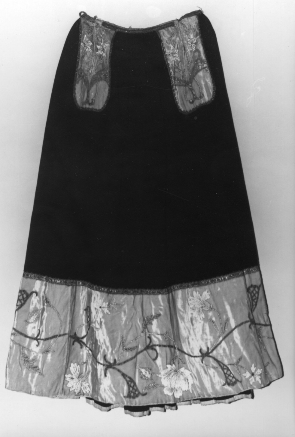 Gonna, costume femminile