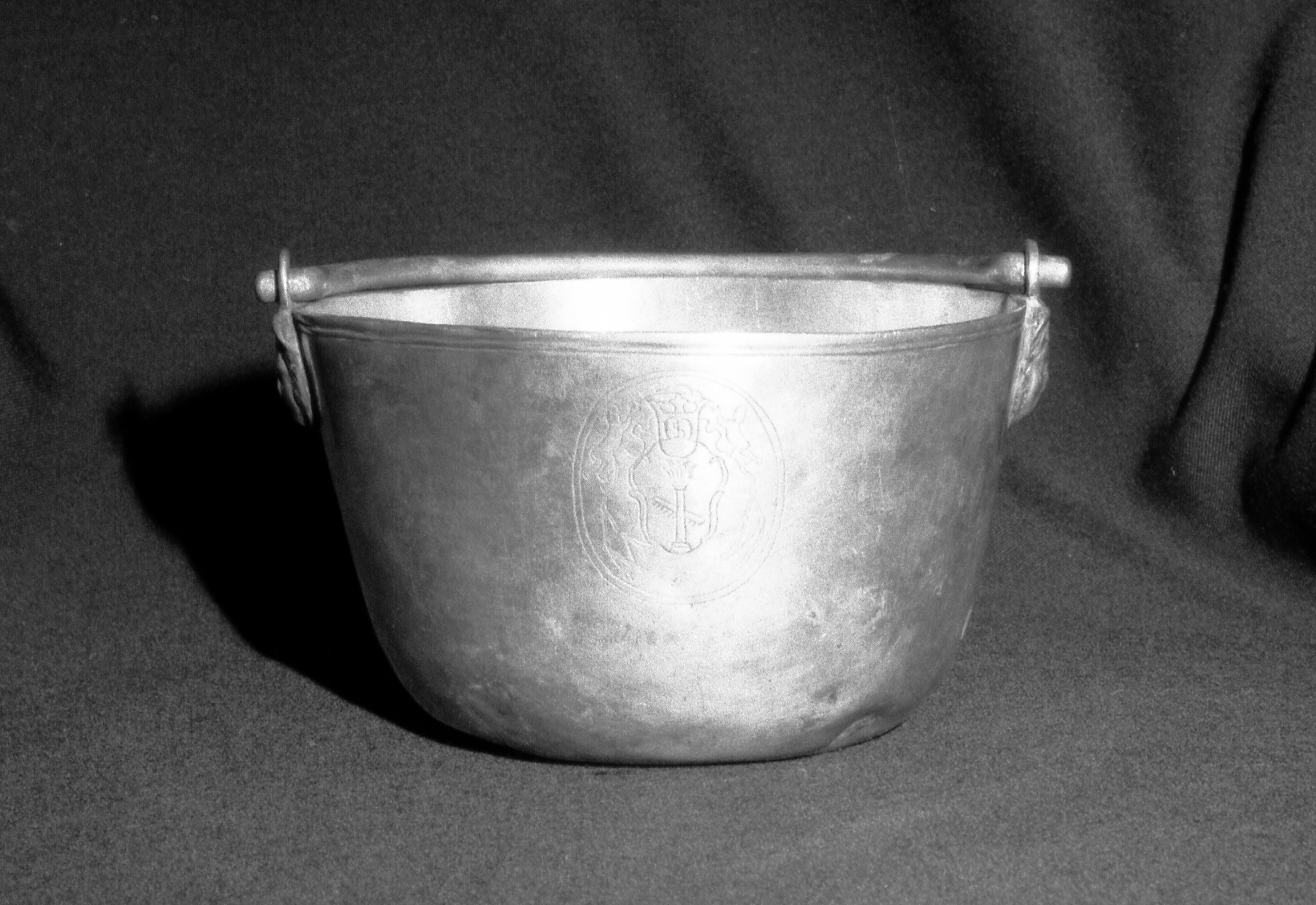 Secchiello per l'acqua benedetta
