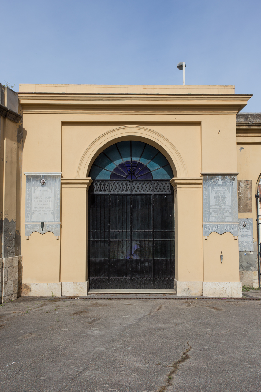 Cappella chapelle (cappella, cimiteriale)