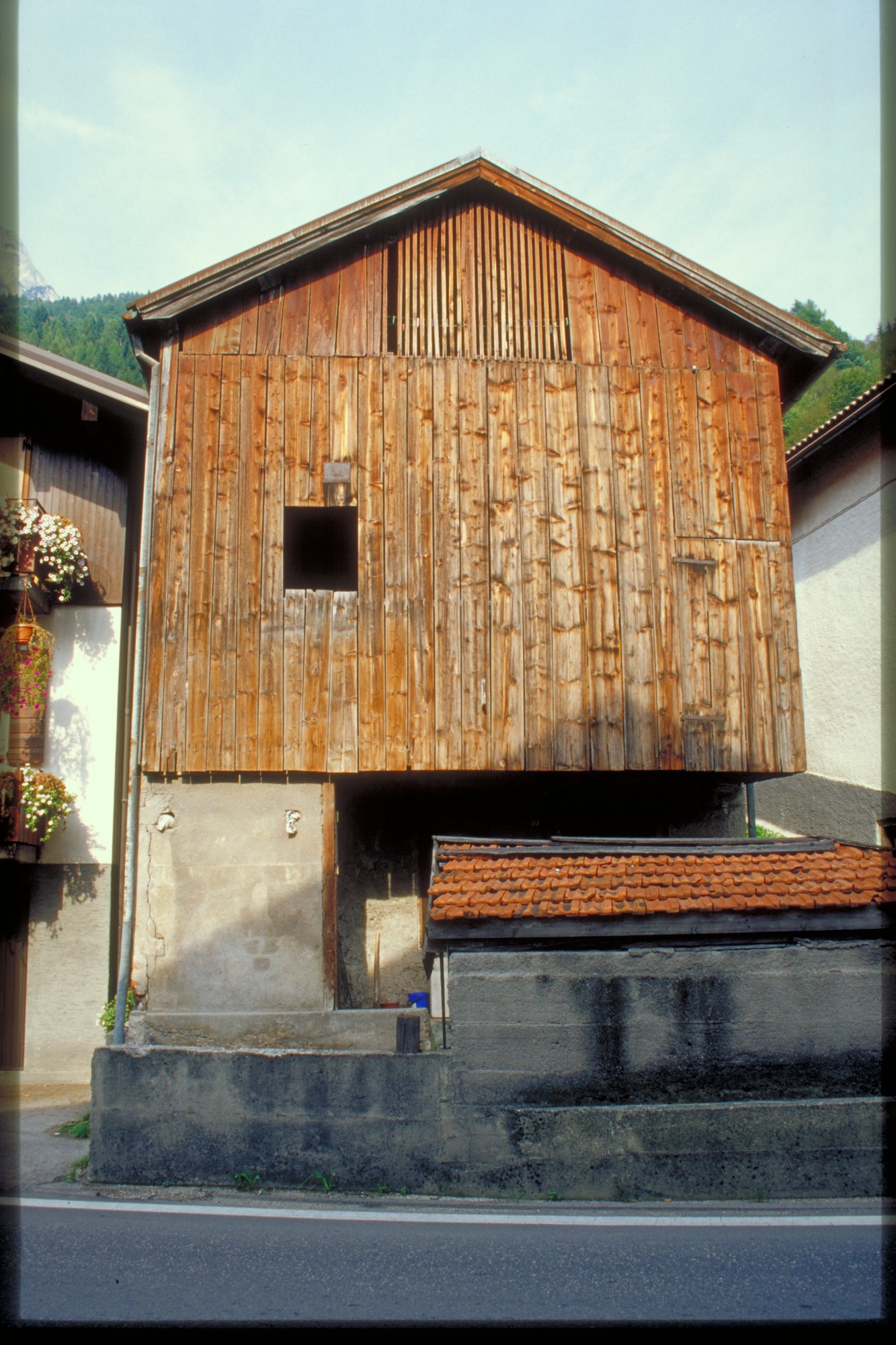 stalla fienile (fienile//stalla, rurale) - Agordo (BL) 