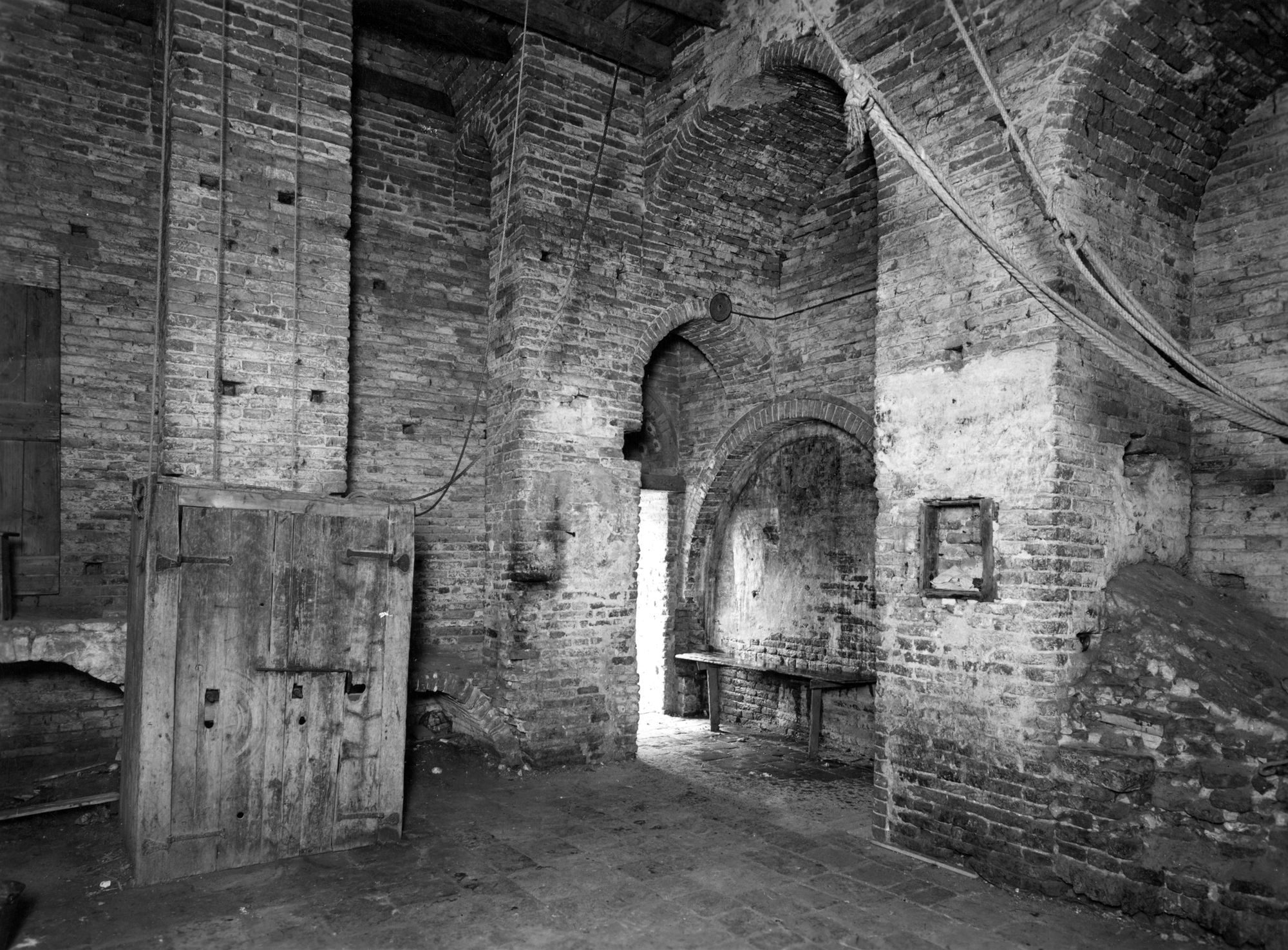 Duomo. Campanile. Arcate del 1° ripiano (negativo) di Gabinetto fotografico (XX)