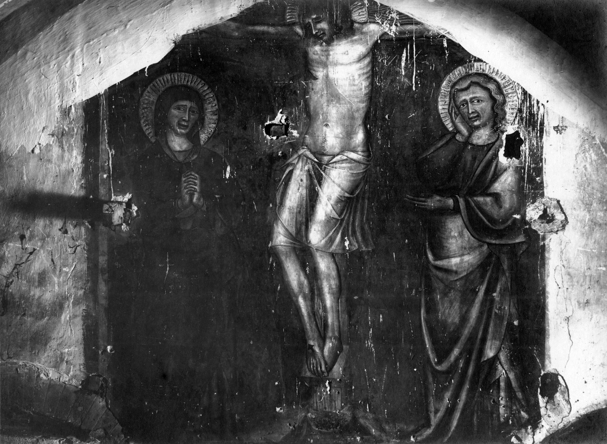 Este. Chiesa San Francesco. Crocifisso e Santi, arresco sec. XV (negativo) di Gabinetto fotografico (XX)